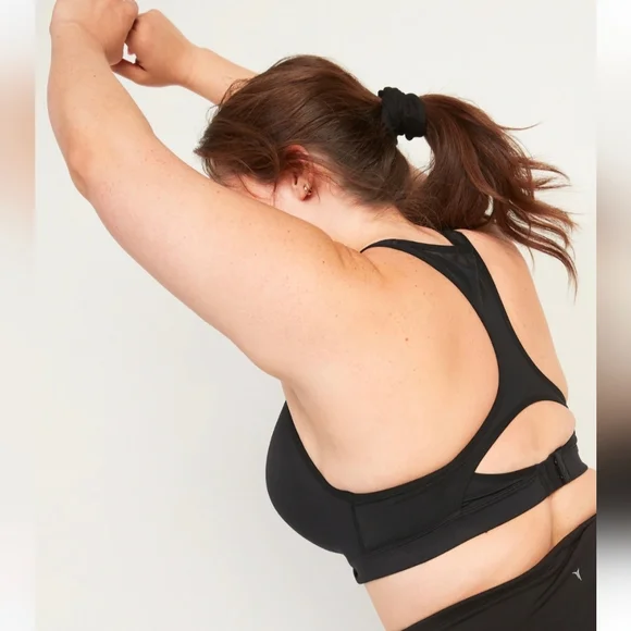 Old Navy 4x Black Sports Bra - Picture 3 of 7